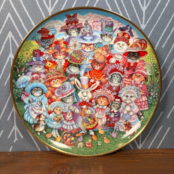 Bill Bell Easter Purrade Collectors Plate Porcelain with 24k Rim COA and Box - Picture 2 of 7